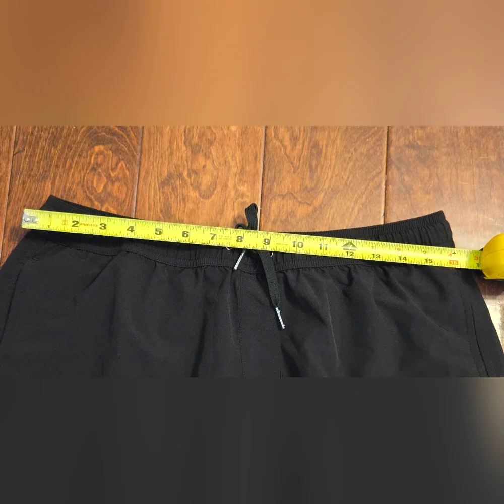Bamboo Ave Mens Black Lined Running Shorts Hidden Zip Pocket L